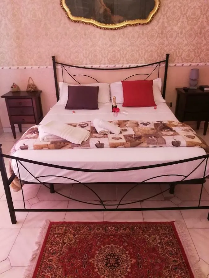 Guest house A Casa Di Dalila Hotel Naples Italy